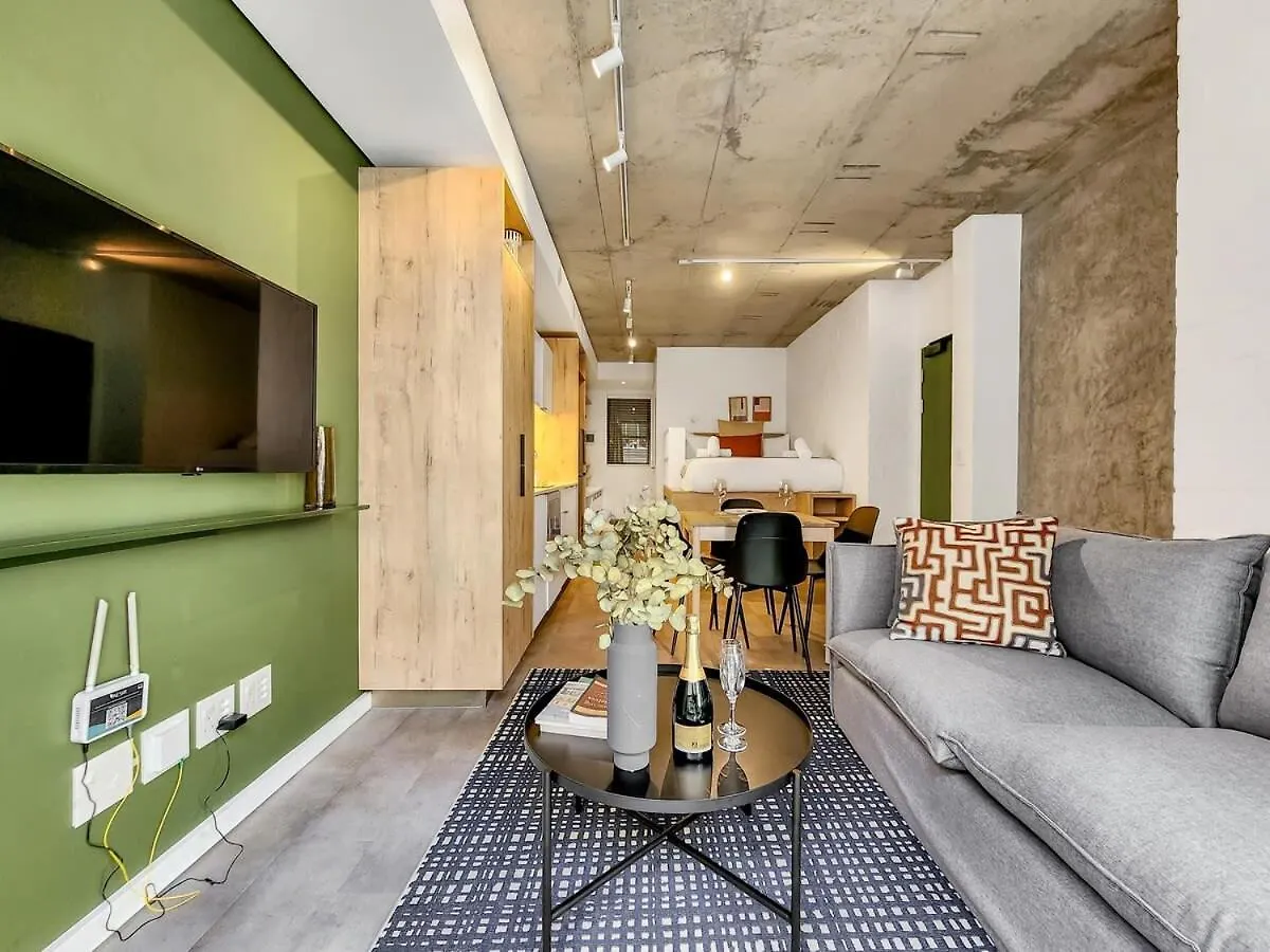 Seaside, Modern Luxury Apartment Cape Town